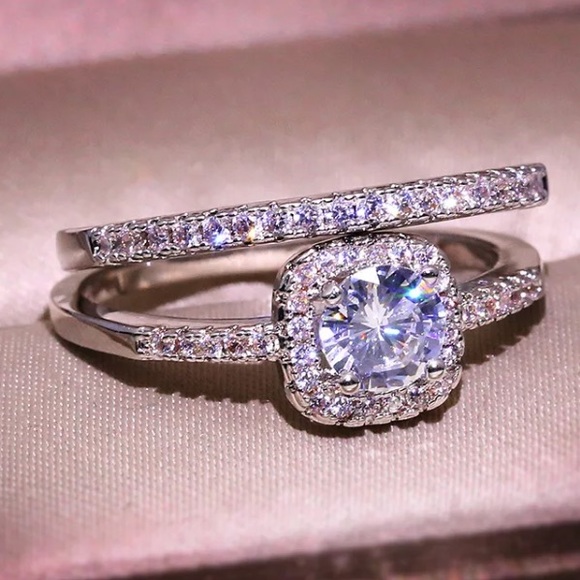 Sterling Silver Engagement Set Ring - Picture 2 of 4